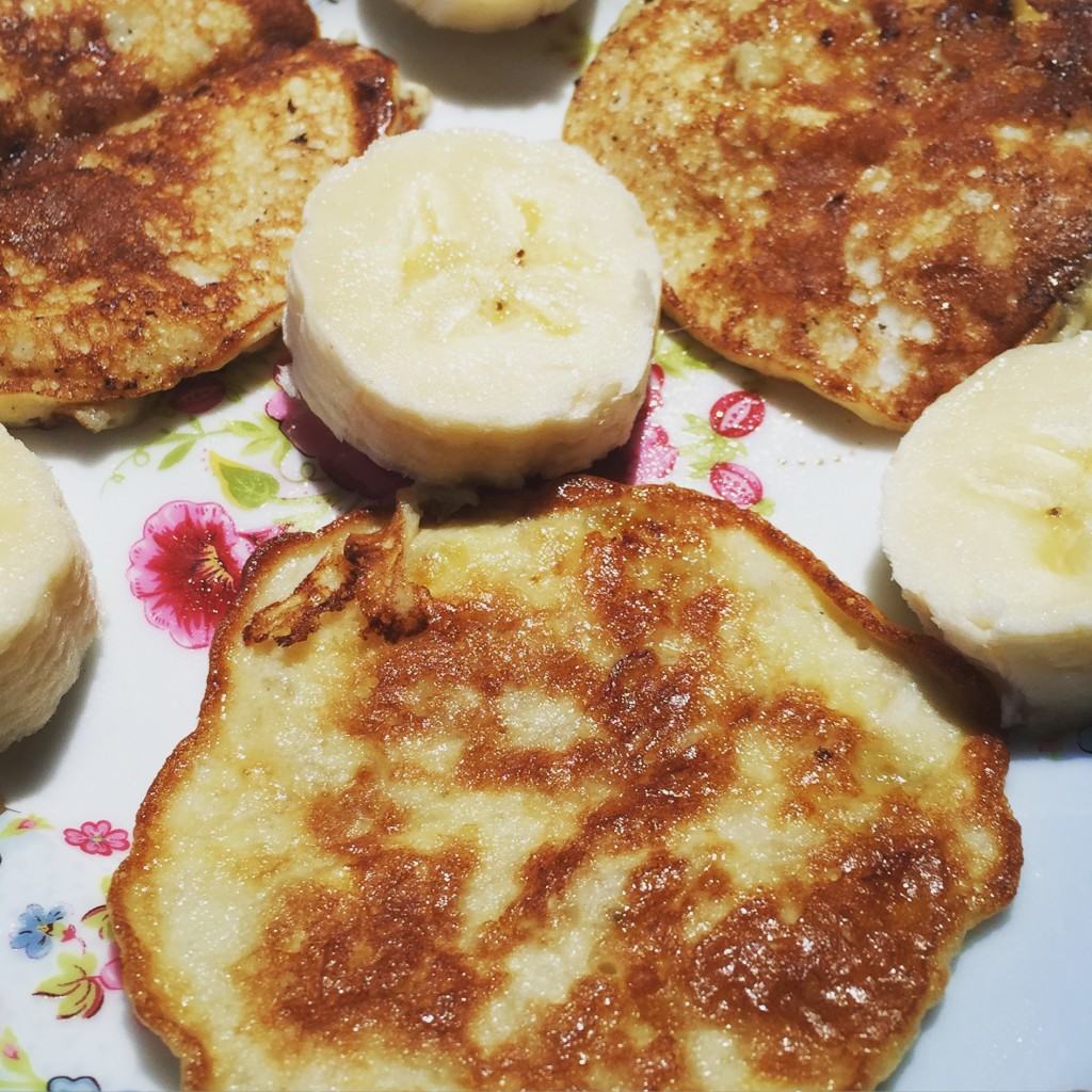 Two Ingredient Banana Pancakes Baby Led Weaning Recipes by Natalie Peall